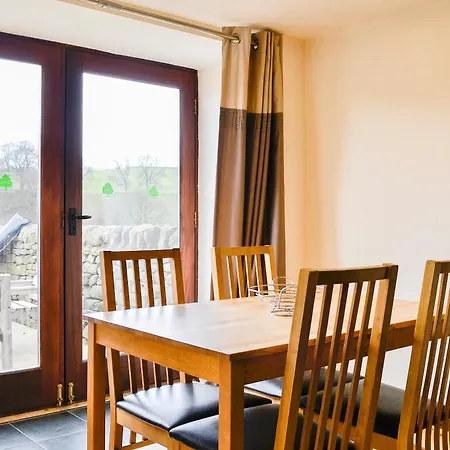 Mill Barn Сasa de vacaciones *